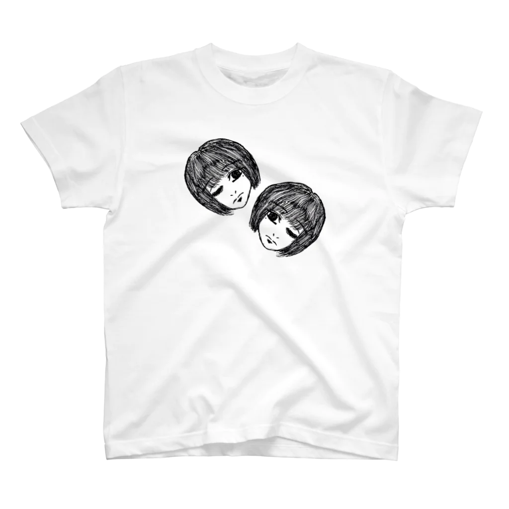 古春一生(Koharu Issey)の転がる生首双子ちゃん。 スタンダードTシャツ