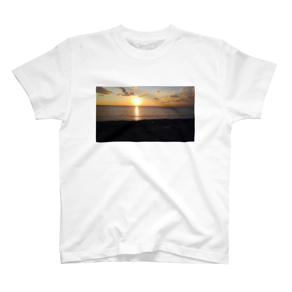 ema ショップの夕陽 スタンダードTシャツ