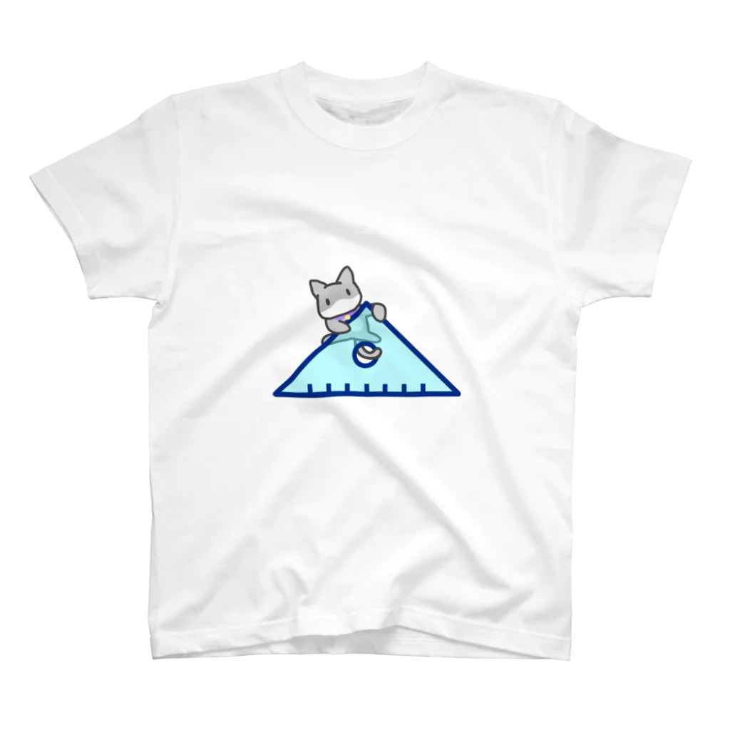 リコペマの三角定規によじのぼるネコ スタンダードTシャツ
