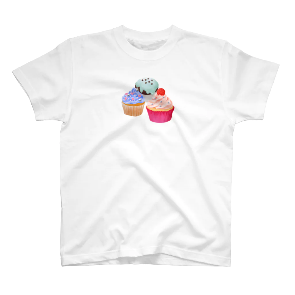 Mi-i-Creのカップケーキ Regular Fit T-Shirt