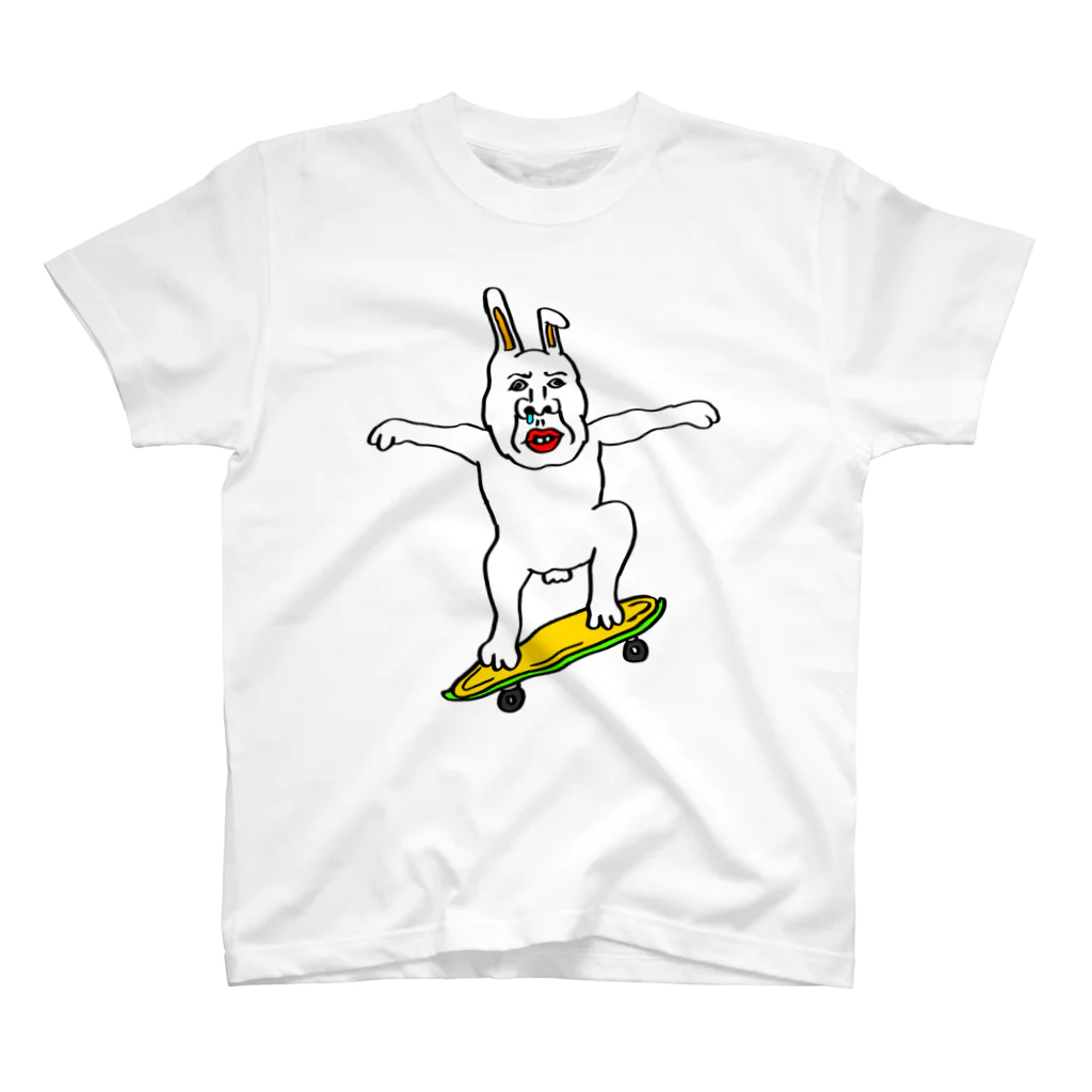 右手リアンうめもと公式のスケボーウサギたける Regular Fit T-Shirt