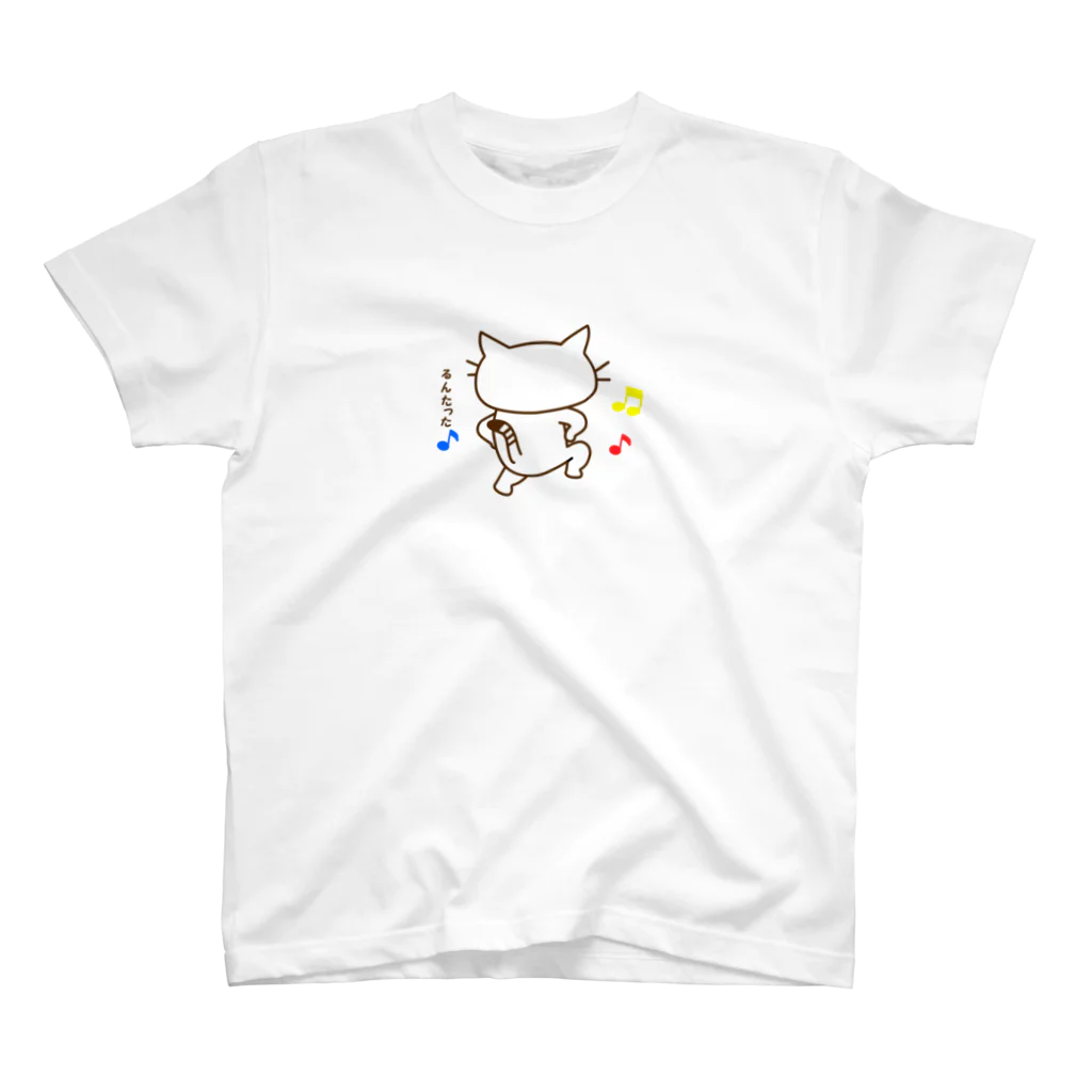 eigoyaのスキップする白猫 スタンダードTシャツ