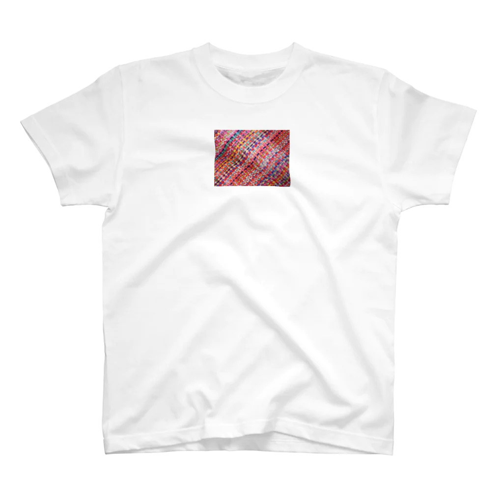 Hana Sungo　はなさんごのHand weaving-RED Regular Fit T-Shirt