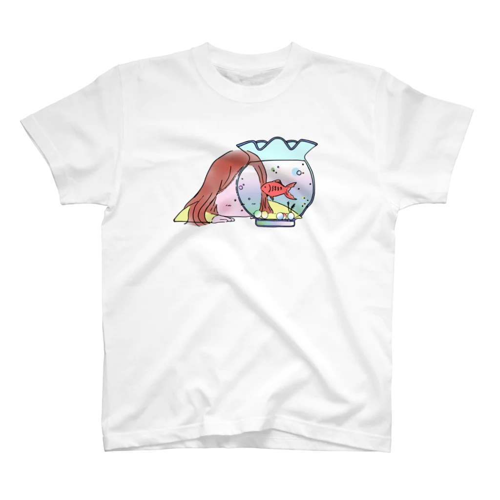 カネコネコの金魚鉢と女の子 スタンダードTシャツ