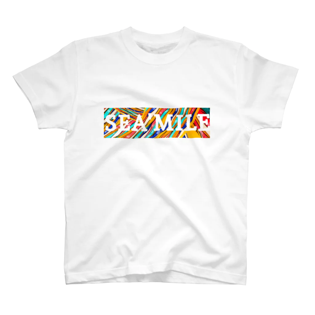 SEA'MILEのSEA'MILE NAMEロゴ Regular Fit T-Shirt