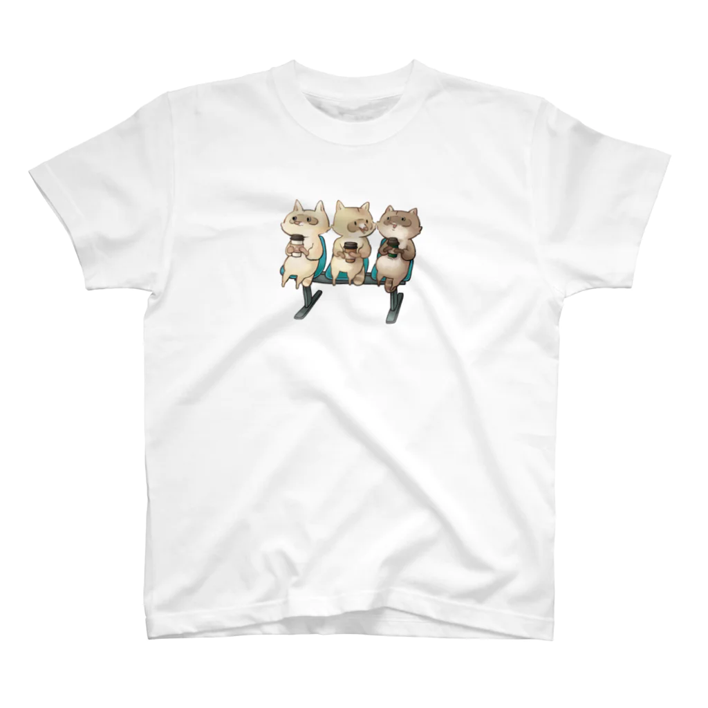 ヒポポンゴのエスプレッソ系アライグマ Regular Fit T-Shirt