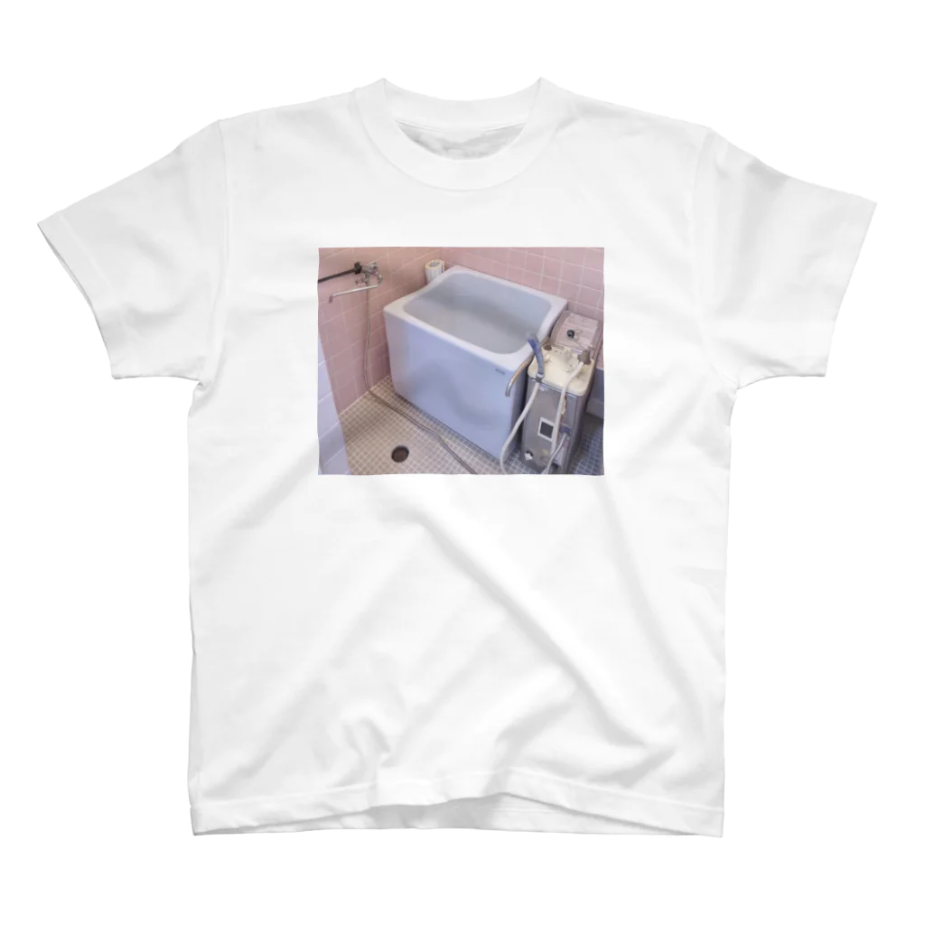 unnecessaryのバランス風呂釜(遺産) スタンダードTシャツ