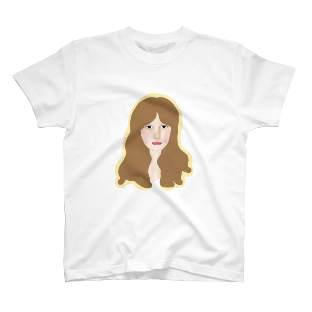 A Tのフランス若手女優 Regular Fit T-Shirt
