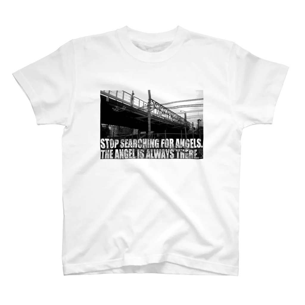 Kazumichi Otsubo's Souvenir departmentのThe Angel is always there ~ Revelation of passing Regular Fit T-Shirt