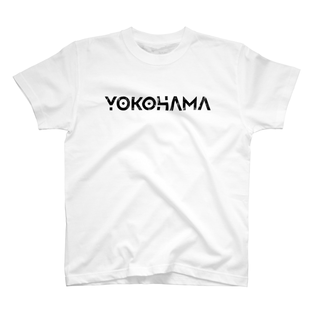 KEN's☆BASEBALL FAN SHOPのYOKOHAMA ブラック Regular Fit T-Shirt