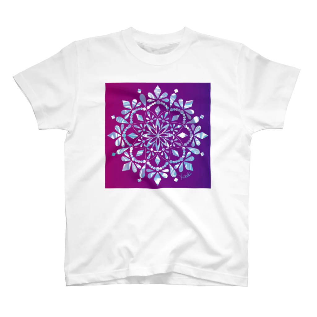 小枝[FunCoMadeメンバー]のMANDARA-purple&light blue- スタンダードTシャツ