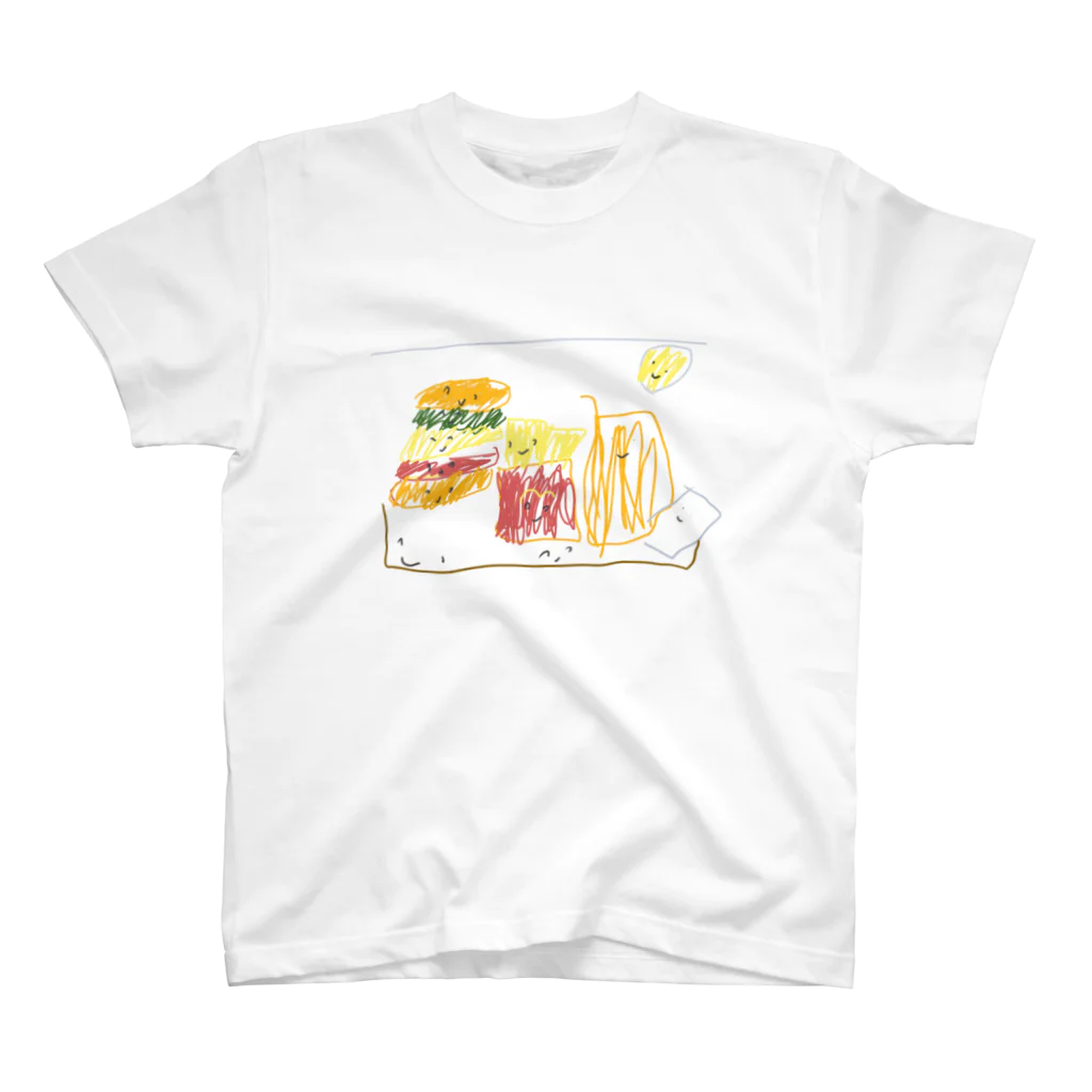 ジンベエザメがすきのジュースくんとハンバーガーちゃん Regular Fit T-Shirt