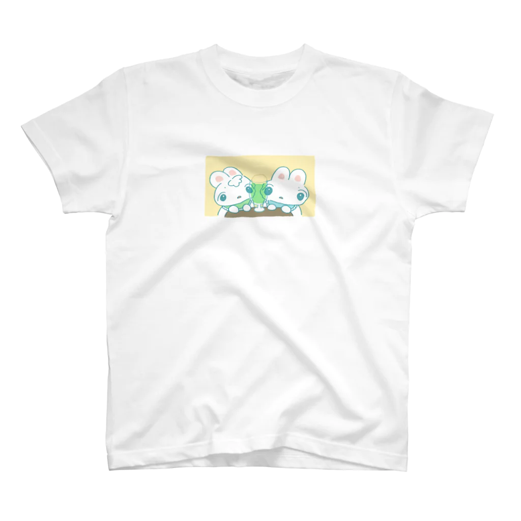 ぬし子のおみせのクリームソーダはきれいだね。 Regular Fit T-Shirt