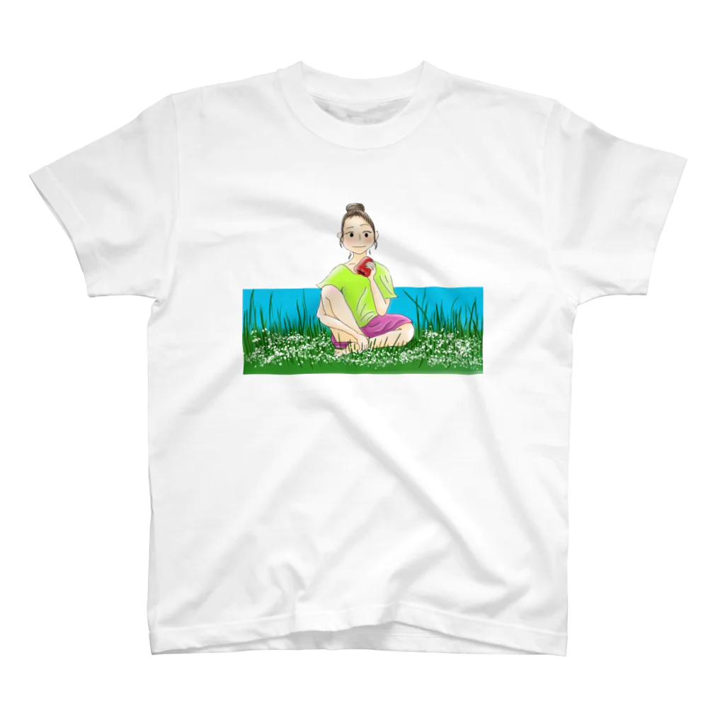 ピンクノヒヨ子のローズアップル Regular Fit T-Shirt