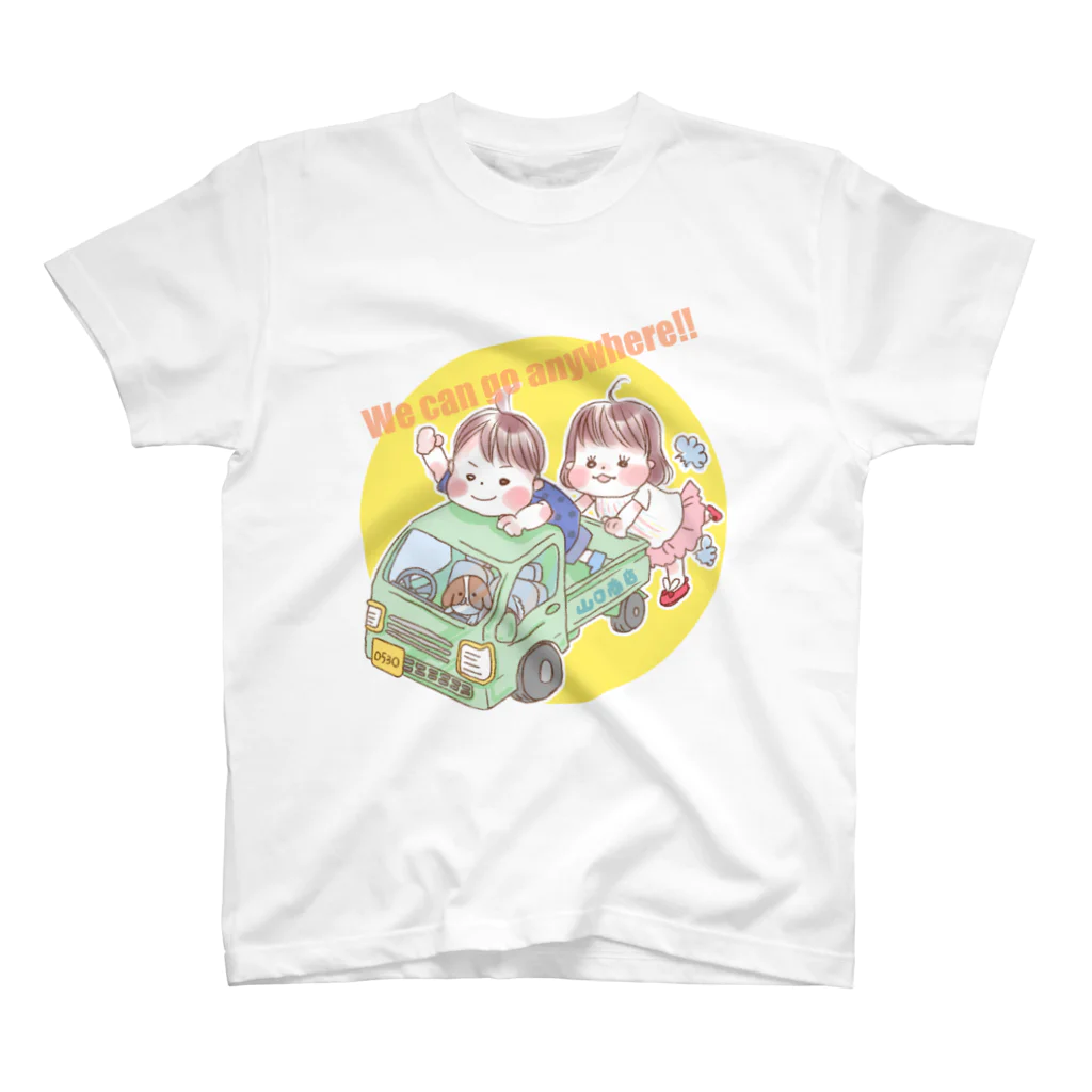 山口商店の男の子と女の子と山口商店トラック Regular Fit T-Shirt