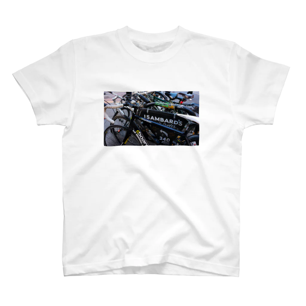 旅先pics📸のロンドンの駐輪自転車 スタンダードTシャツ