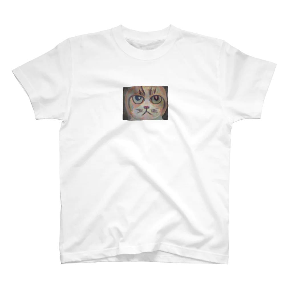 カズイのネコアートの丸顔の猫 スタンダードTシャツ