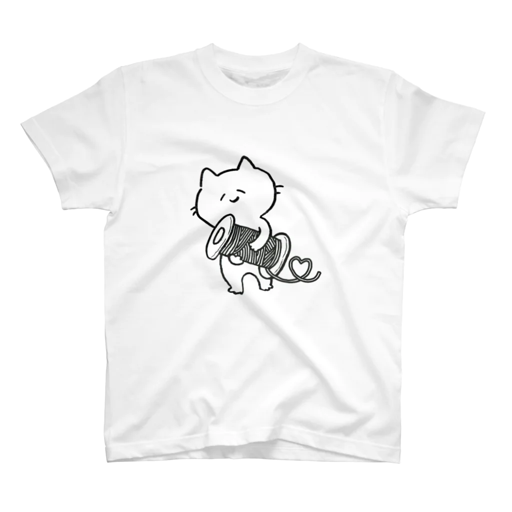 あkrのヒモ好きねこ　　モノクロ Regular Fit T-Shirt