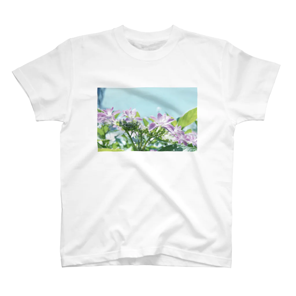 花のある生活のピンク色のガクアジサイ Regular Fit T-Shirt