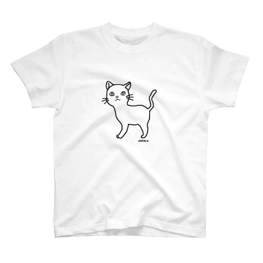 ゆきだるまころころのおさんぽこねこ スタンダードTシャツ