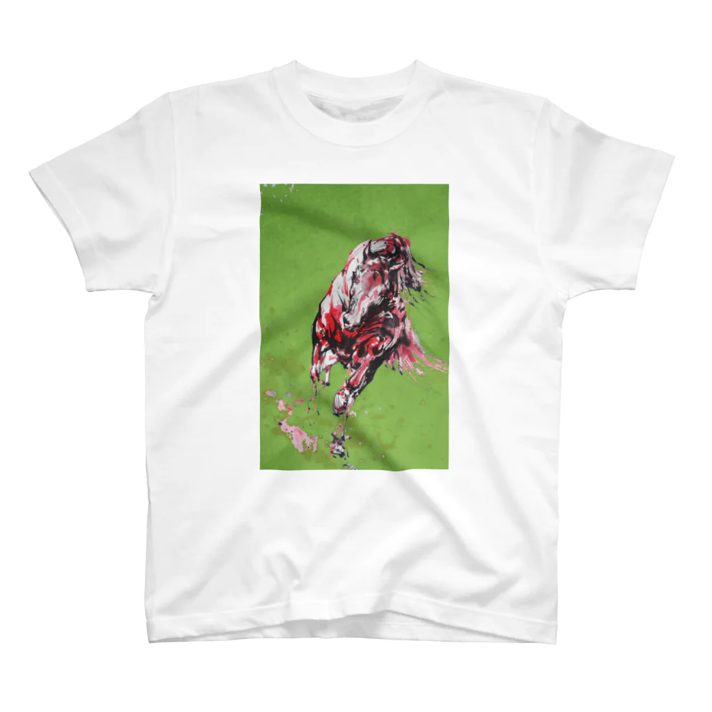 永久凍土の国の白夜の草原を駈ける赤い馬 Regular Fit T-Shirt