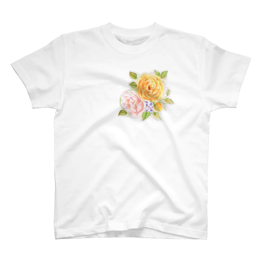 saori*のイエローローズブーケ Regular Fit T-Shirt