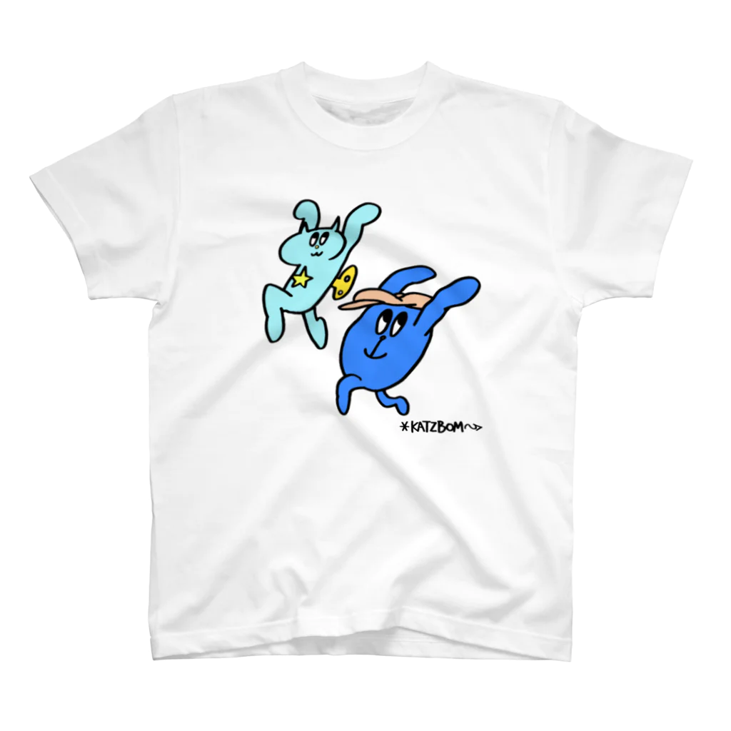 カツボン(KATZBOM)／漫画家ラッパーのネジネコとモンタナ〜ジャンプ！ Regular Fit T-Shirt
