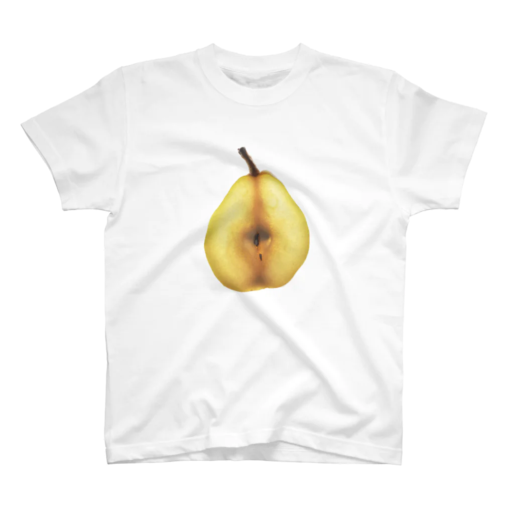 ShotaMiyakeの果物の断面図シリーズの写真(洋梨) Regular Fit T-Shirt