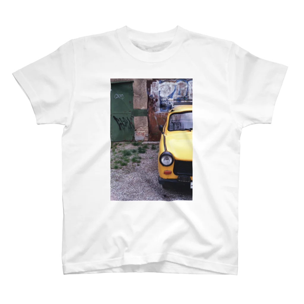 ⠒⠔ ⠑⠭⠏⠕⠎⠥⠗⠑⠎のTrabant Regular Fit T-Shirt