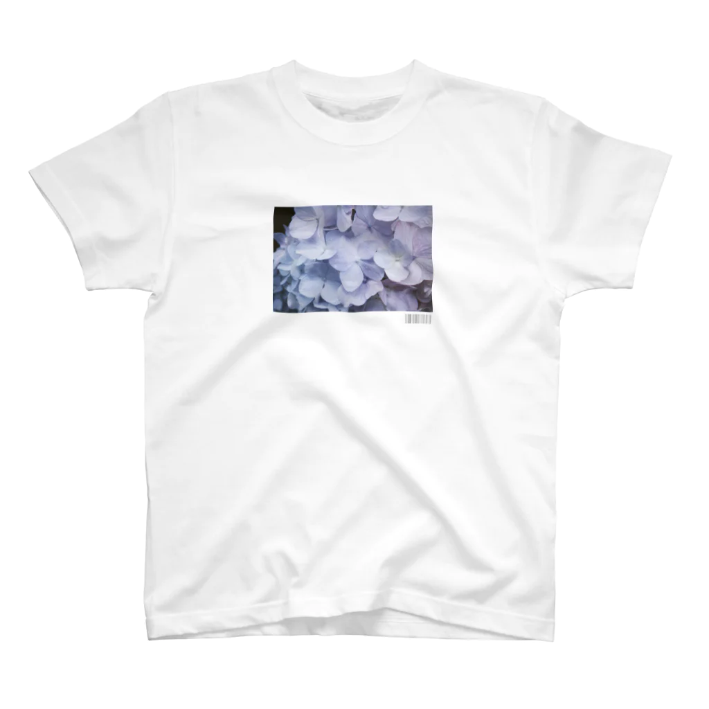 萌の紫陽花 Regular Fit T-Shirt