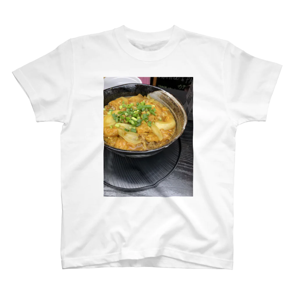 YUKI【ユメとホープ探し中】のカレーうどん Regular Fit T-Shirt