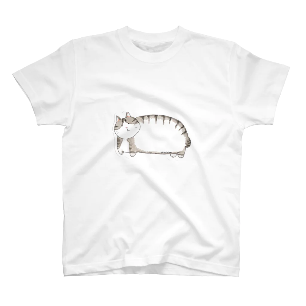 ほっかむねこ屋（アトリエほっかむ）のずんぐりむっくりのほたる Regular Fit T-Shirt