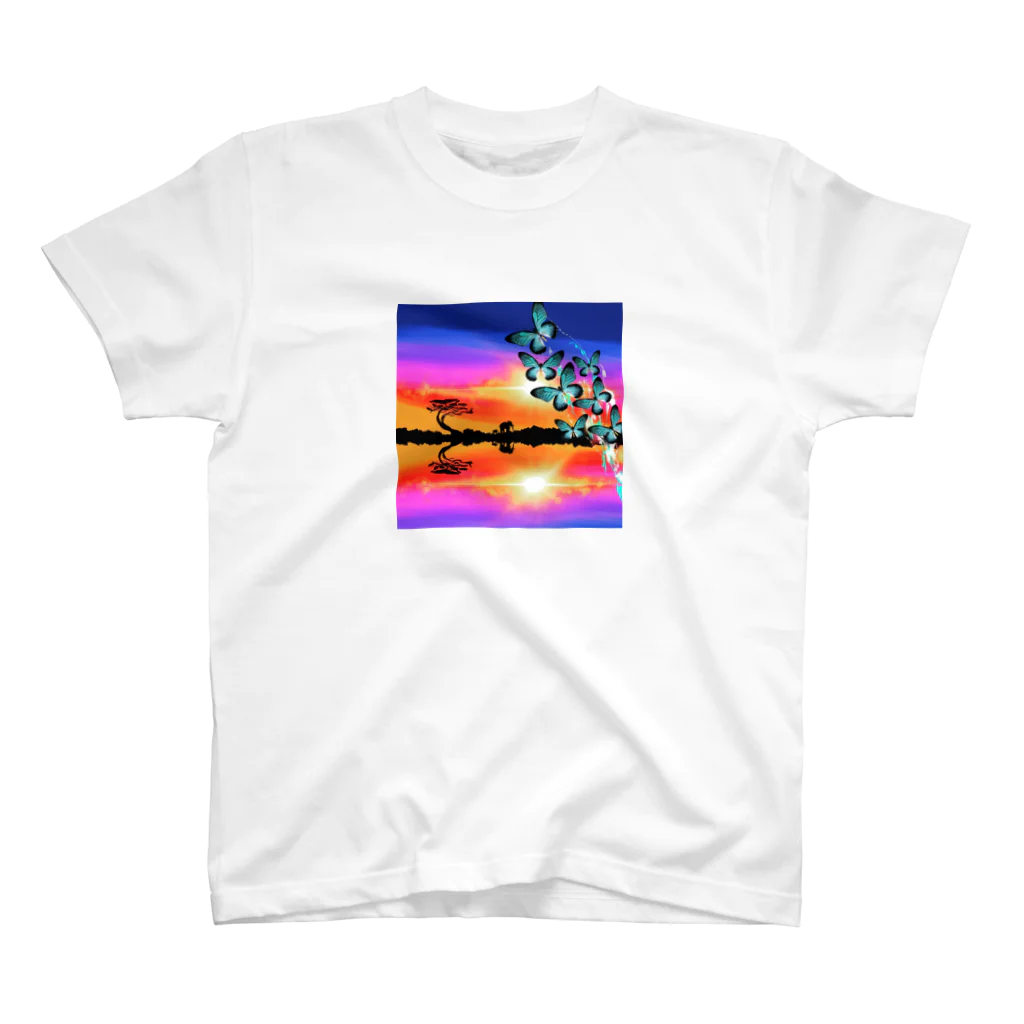 madのザルモクシスオオアゲハとサバンナの夕日 スタンダードTシャツ