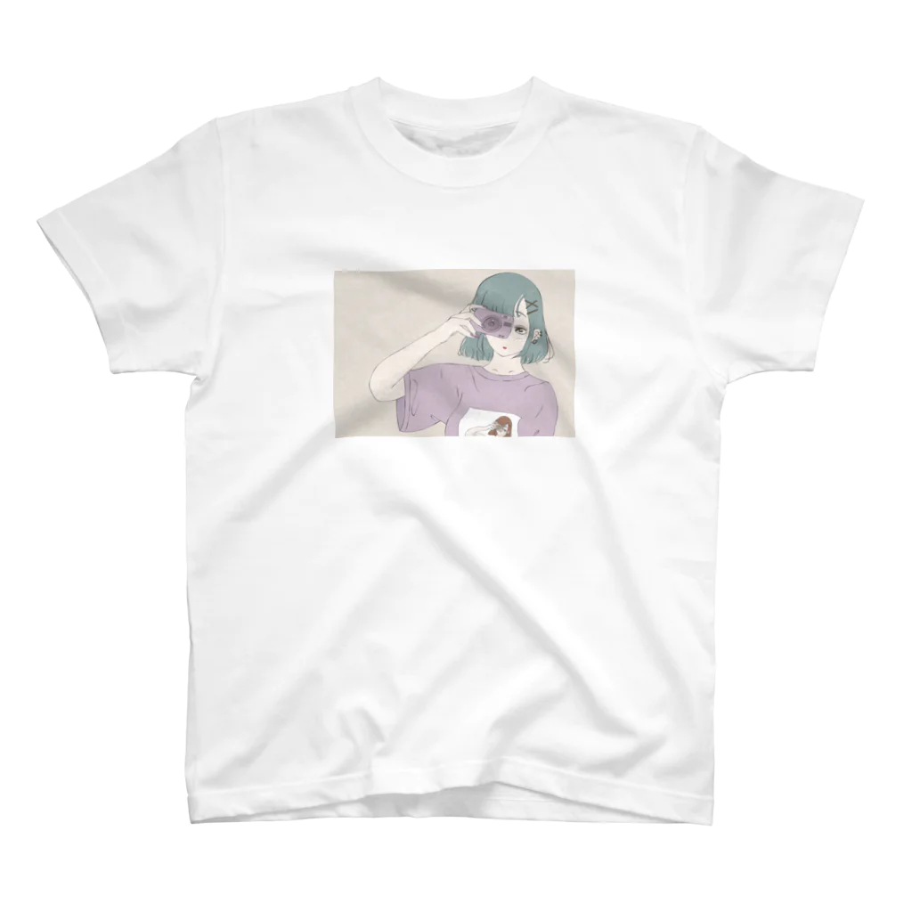 DILETTO DAREの少女とカメラ スタンダードTシャツ