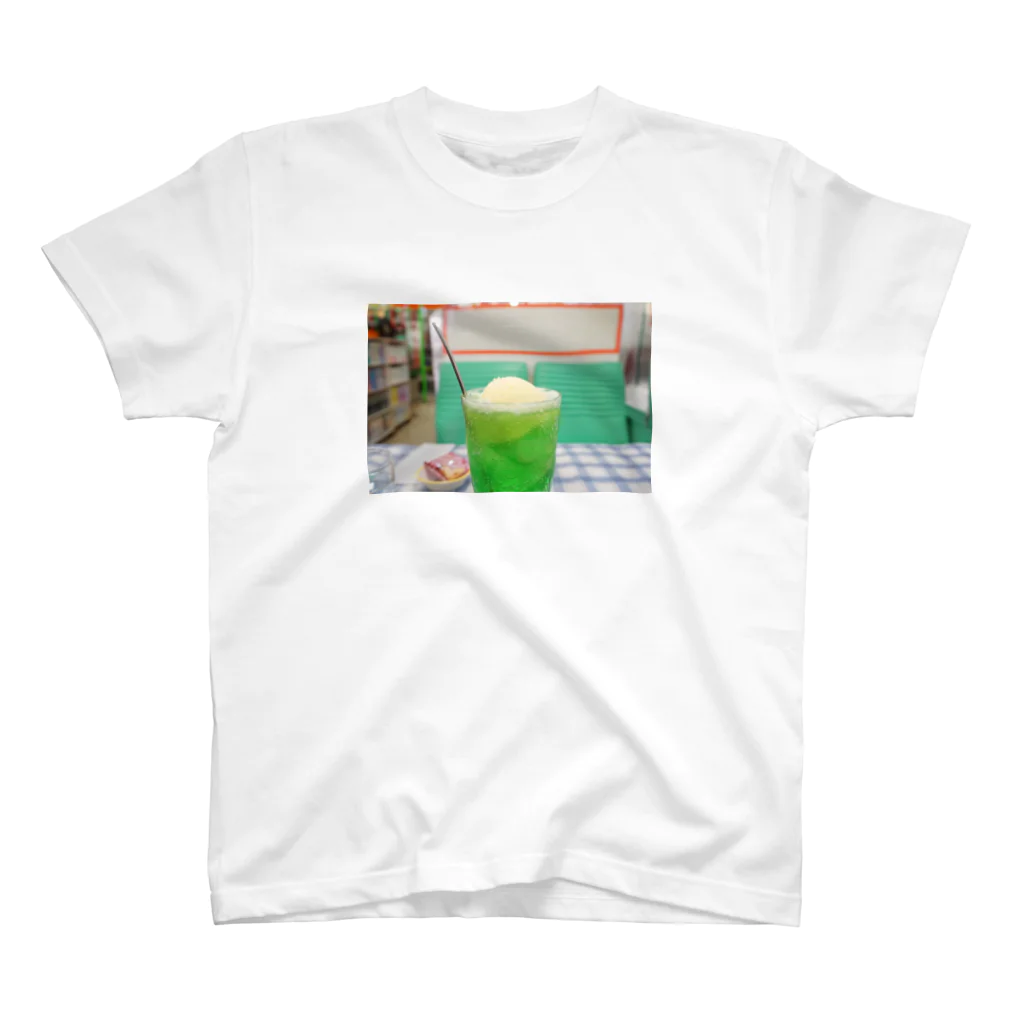 喫茶レストラン丘/のぼるさんのクリームソーダ  スタンダードTシャツ