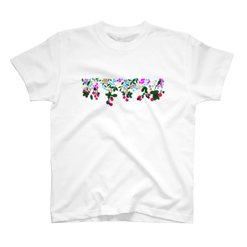 小鳥と映画館のボタニカル ベリーの花 2 スタンダードTシャツ