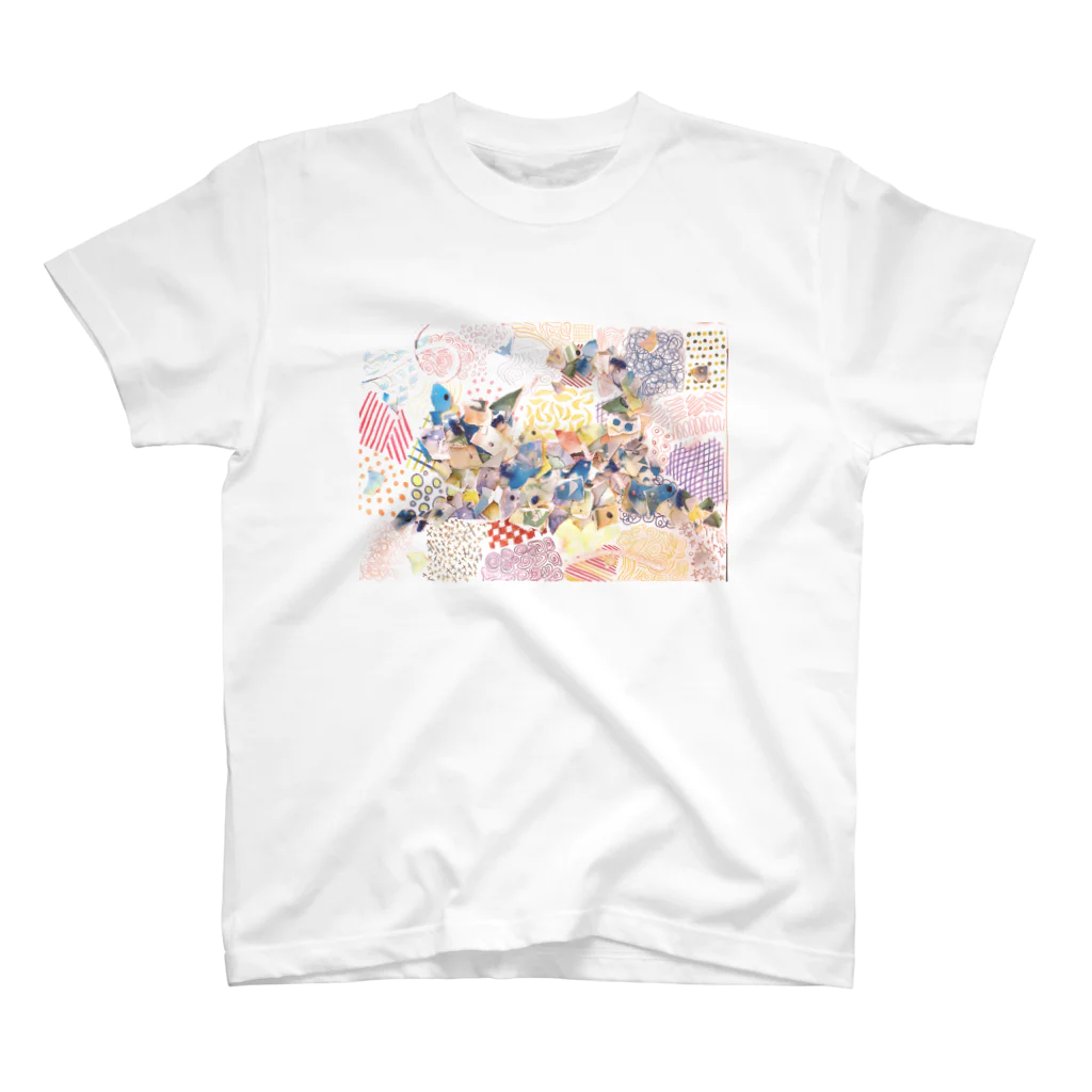 ずっとまとの猫の夢 Regular Fit T-Shirt