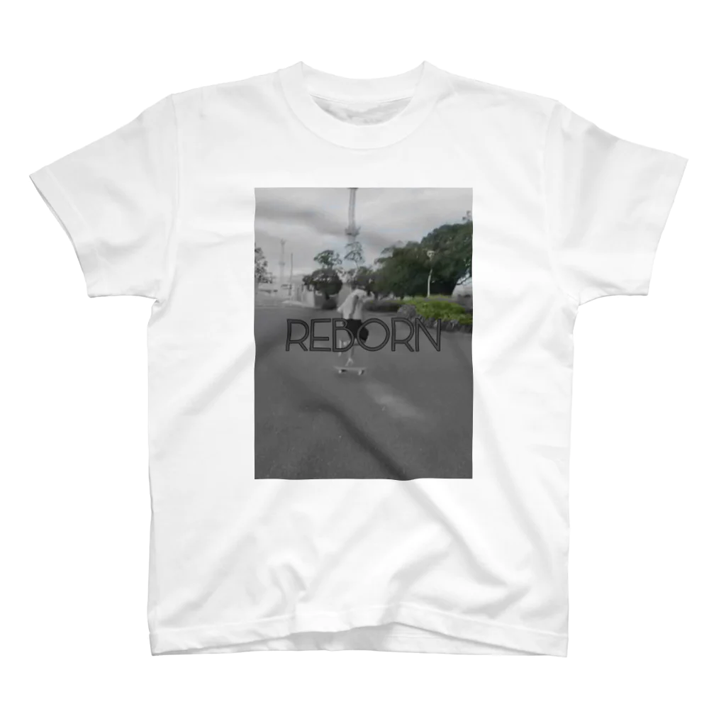 REBORNのREBORN tシャツ Regular Fit T-Shirt