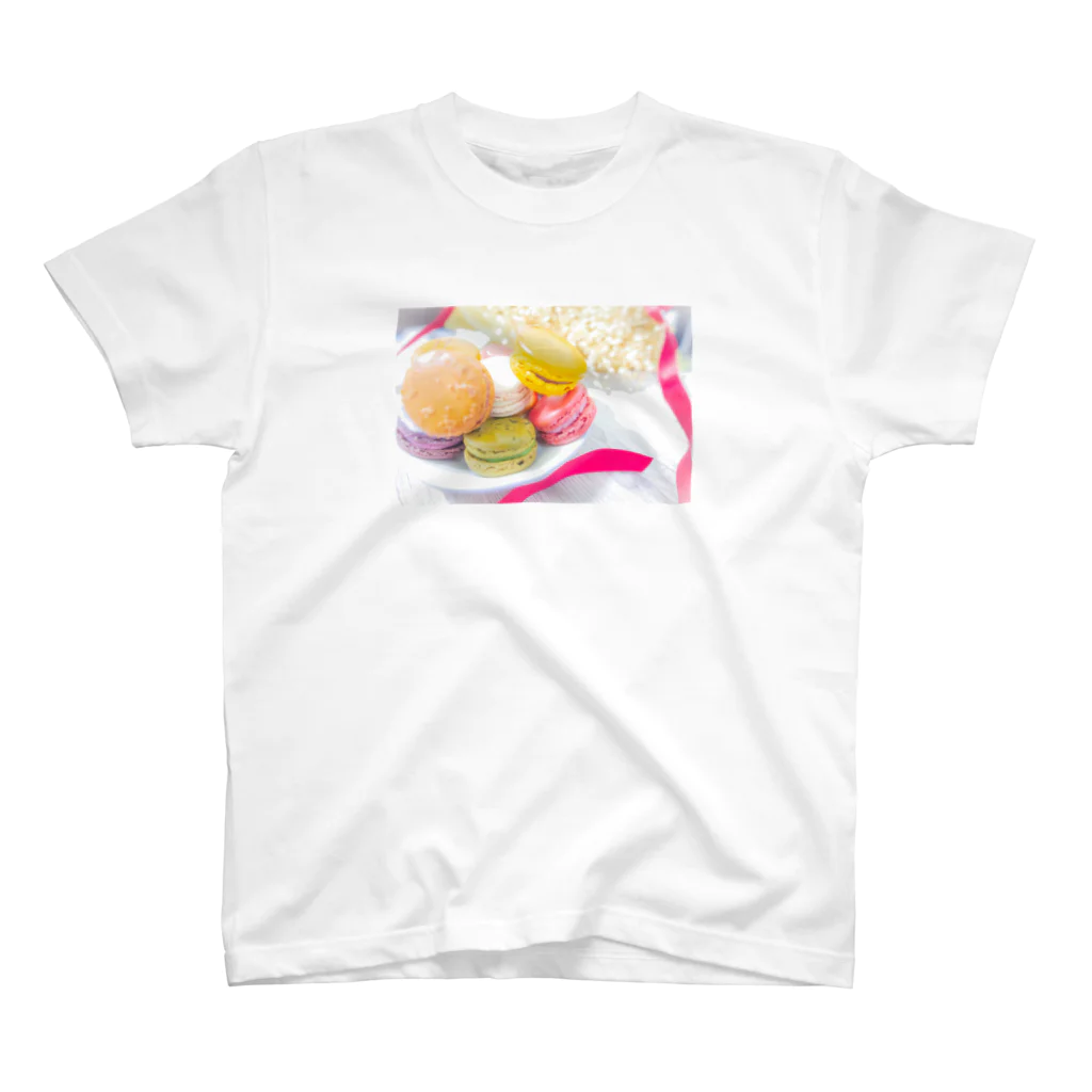 星間しほのマカロン Regular Fit T-Shirt