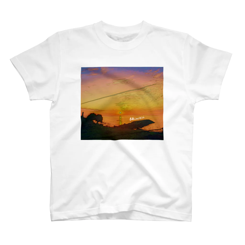 Okiwaiiの癒される風景 スタンダードTシャツ