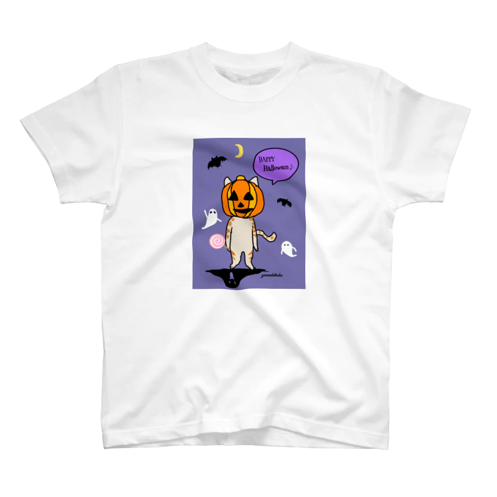 Yamadatinkuの猫　茶トラ　ハロウィーン Regular Fit T-Shirt