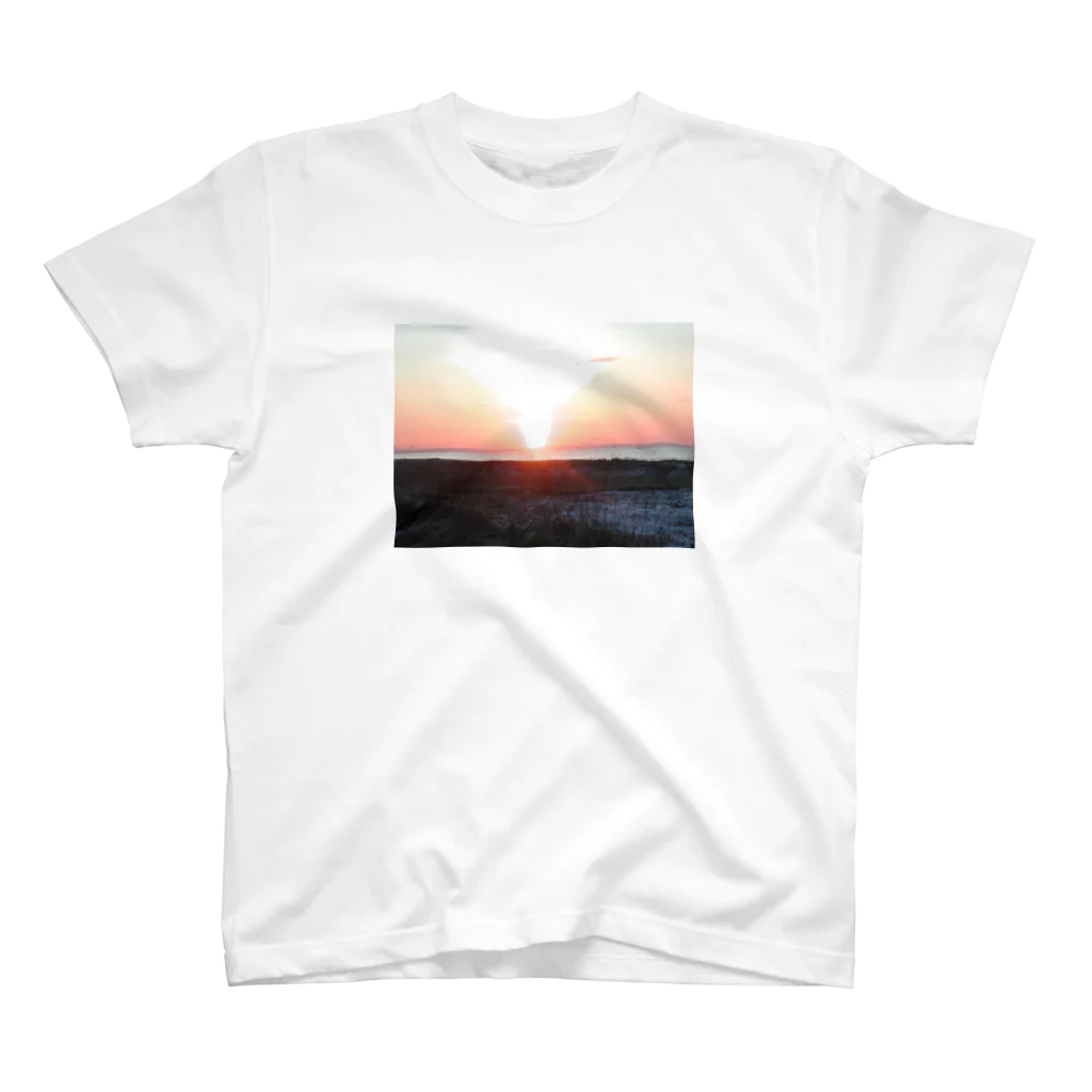 Scene_Sniperの夕日02 Regular Fit T-Shirt