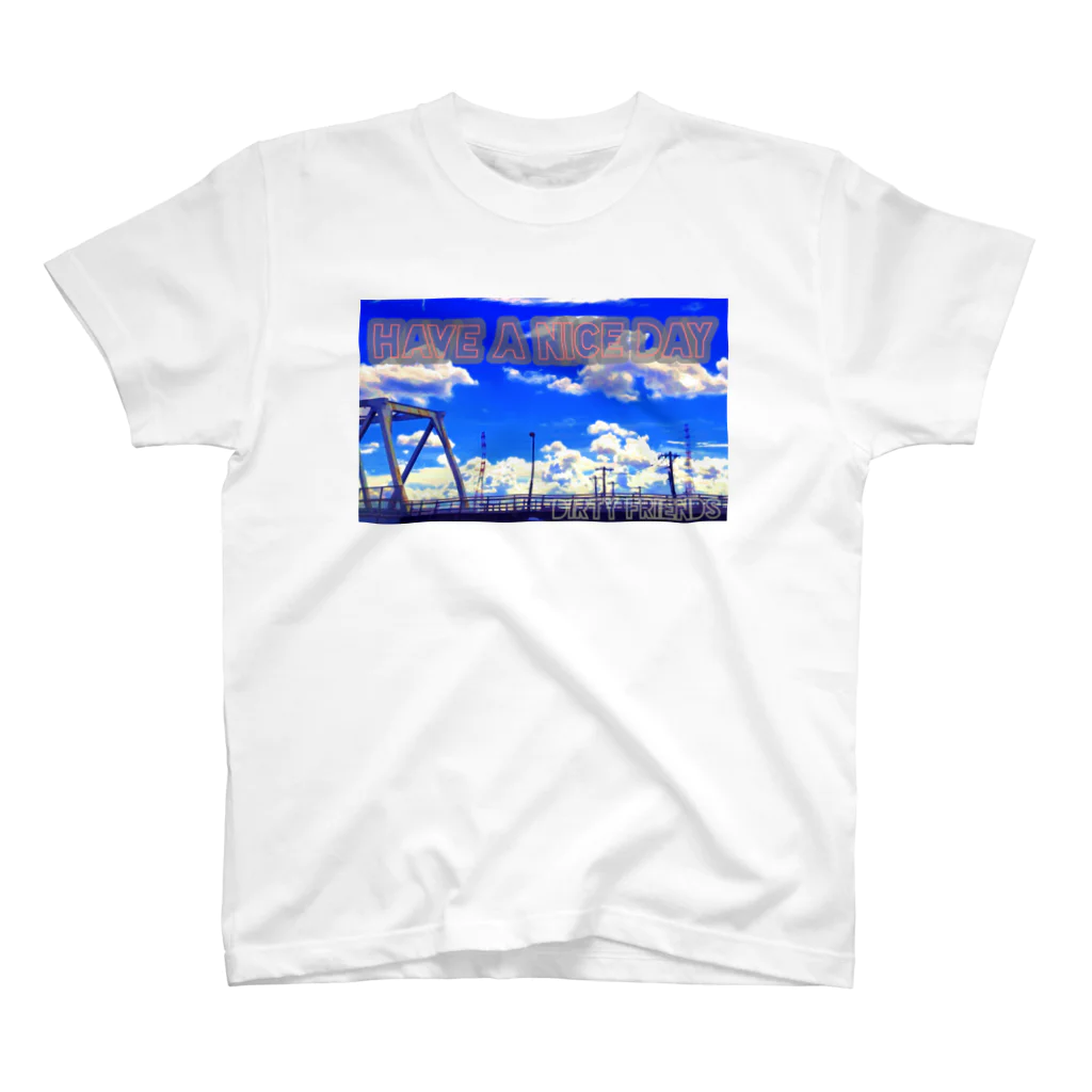 DIRTY FRIENDSの夏空へ向けて Regular Fit T-Shirt