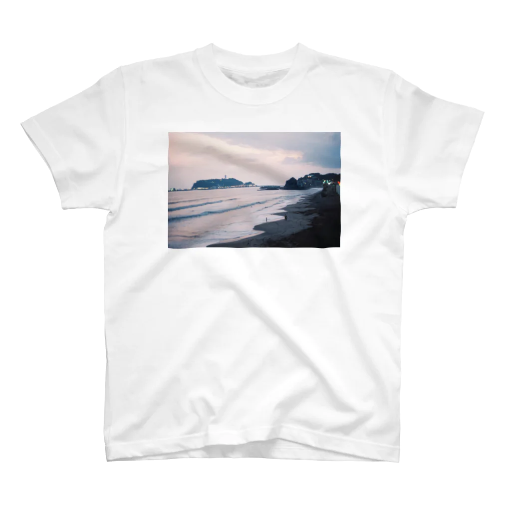 大橋頼(かいじゅうコット)の大橋頼・ミノルタの海 Regular Fit T-Shirt