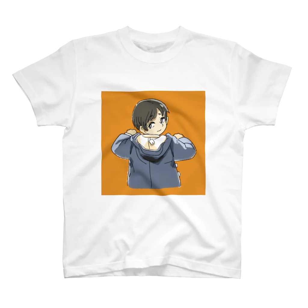 momohiki shopの「背中にタグ」イラスト Regular Fit T-Shirt