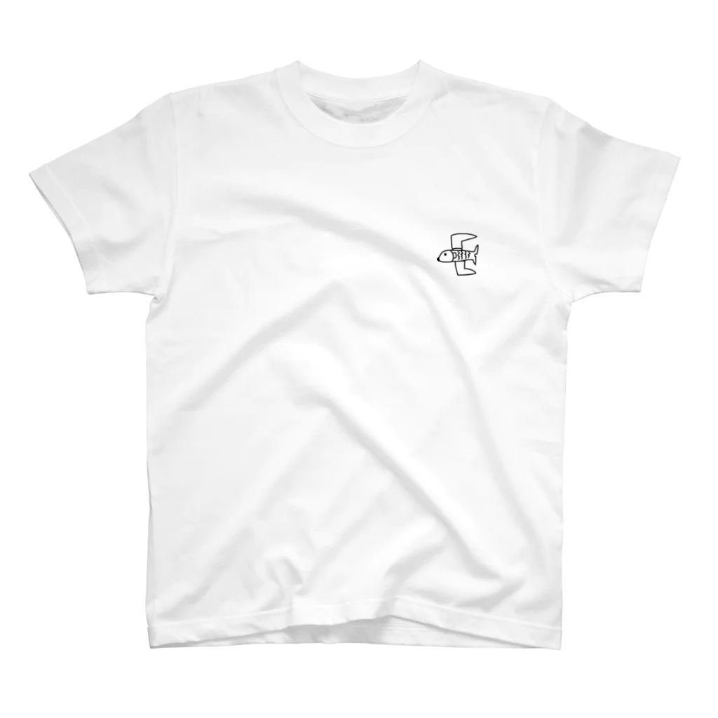 犬と猫と1日のさかなとりくん Regular Fit T-Shirt