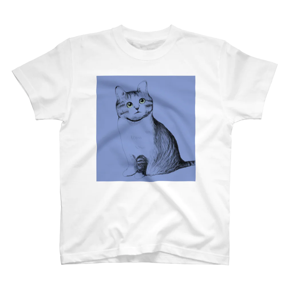 お花屋さんの雪に気がつく猫 Regular Fit T-Shirt