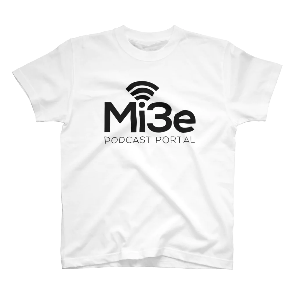 Mi3e GoodsのMi3e Black Regular Fit T-Shirt