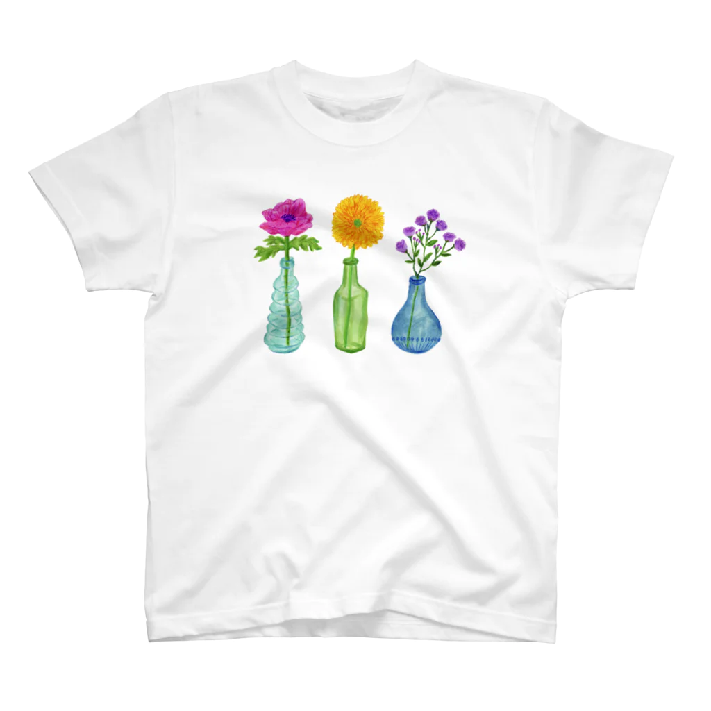 mi. （エムアイドット）のflowers Regular Fit T-Shirt