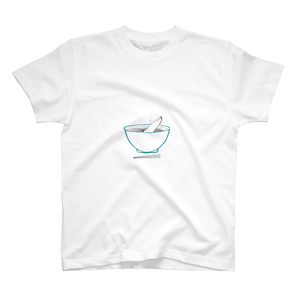 kenryo ai☆のイワシラーメン スタンダードTシャツ